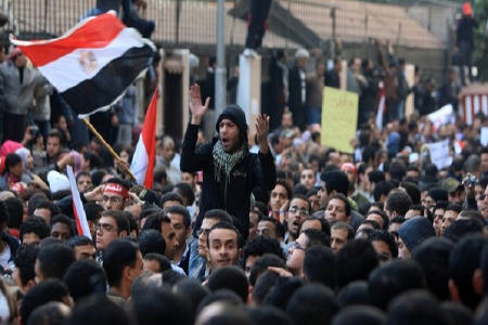 ممانعت اخوان المسلمین از تظاهرات مقابل پارلمان مصر