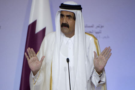 سوء استفاده قطر از بحرانها در شرق وغرب