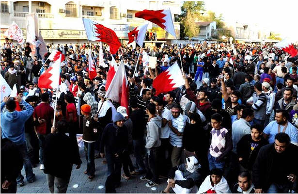 تظاهرات دهها هزار نفری علیه آل خلیفه