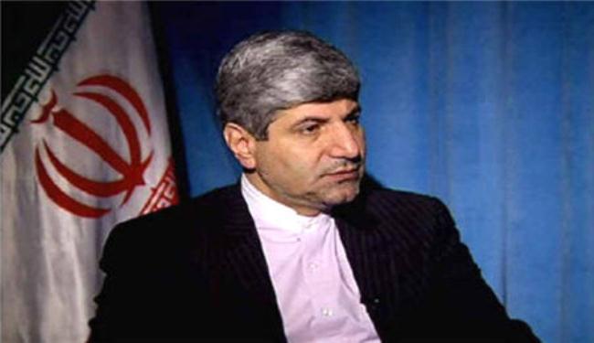 طهران تأمل بأن يغير هولاند توجهات فرنسا الخاطئة