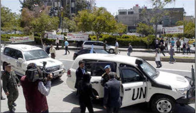 إصابة 8 عسكريين سوريين باستهداف موكب للمراقبين بدرعا