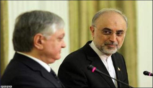 ايران تعارض وجود اي خلافات بين جيرانها