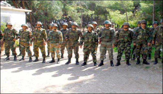 الجيش السوري يتصدى للمسلحين قرب الحدود