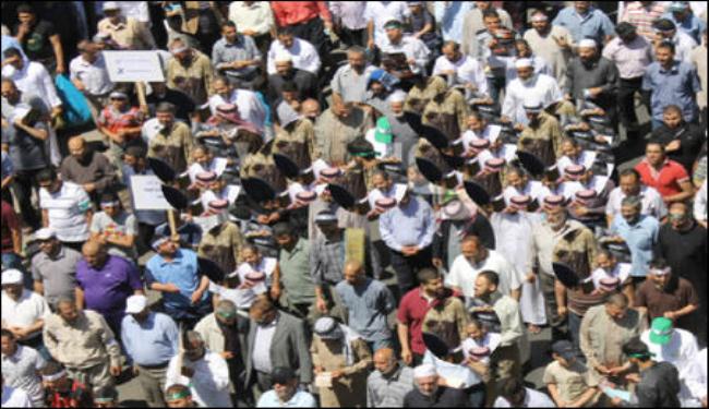 تظاهرة بعمان تطالب بحكومة منتخبة واصلاحات جذرية