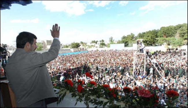 احمدي نجاد مخاطبا المستكبرين: ارجعوا الى طريق الشعوب