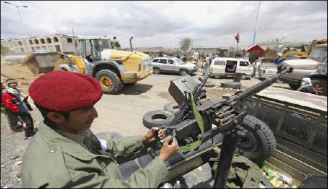 مقتل 44 واصابة العشرات بمعارك جنوب اليمن