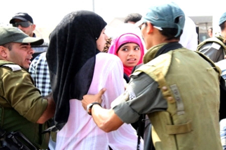 بازداشت دختر فلسطینی در الخلیل