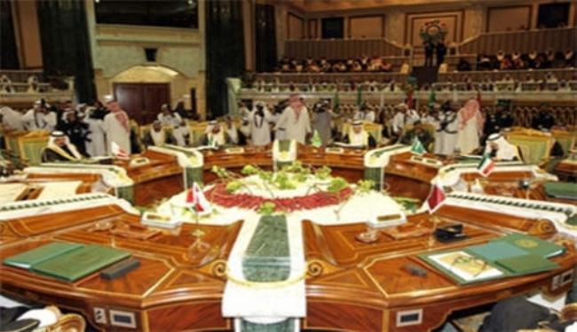 مشاحنات الامارات والسعودية من كرة القدم الى السياسة والاقتصاد