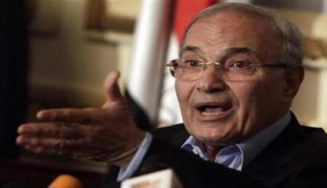 مفاجأة لشفيق: الإخوان حموا الثورة ودعموا الثوار