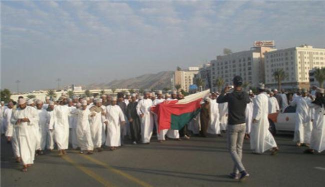 منظمات مدنية تطالب عمان بالافراج عن 32 ناشطا حقوقيا