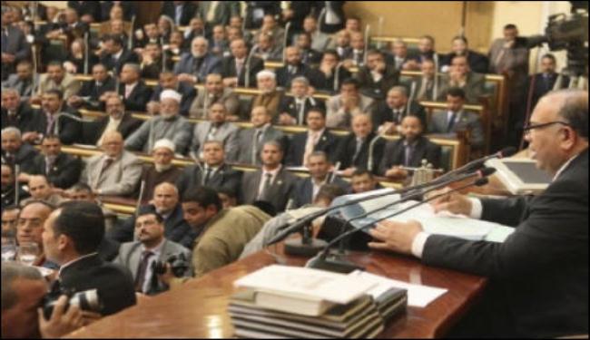 نواب مصريون يعقدون اجتماعا طارئا غداً ويهددون باعتصام