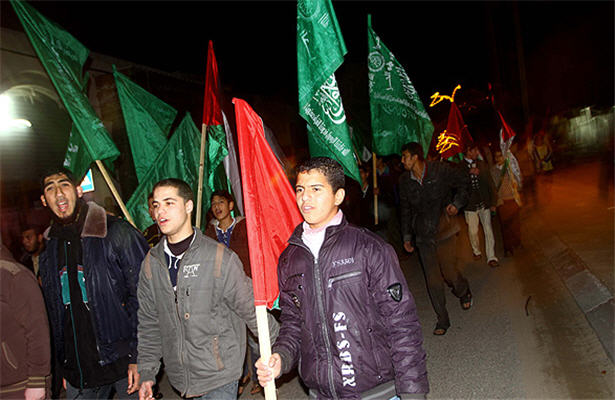 شادی فلسطینی‌ها پس از اعلام پیروزی مرسی