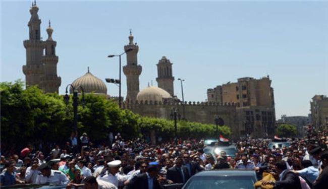 خطيب الازهر يدعو الرئيس مرسي للحزم والعدل