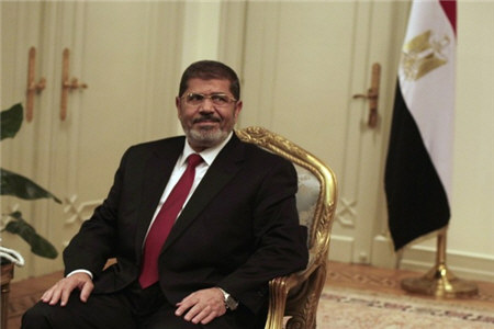 ممنوع بودن سفر رییس جمهور مصر به خارج