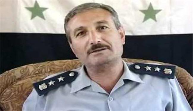 رياض الاسعد يدعو تركيا للهجوم على سوريا