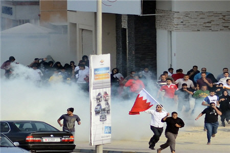 سرکوب خشونت بار تظاهرکنندگان در بحرین
