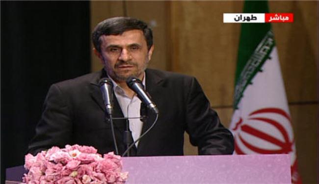 احمدي نجاد: الكيان الاسرائيلي رأس الحربة في مواجهة المسلمين