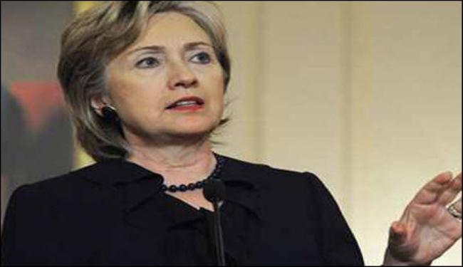كلينتون تدعو للضغط على ايران للتخلي عن برنامجها النووي