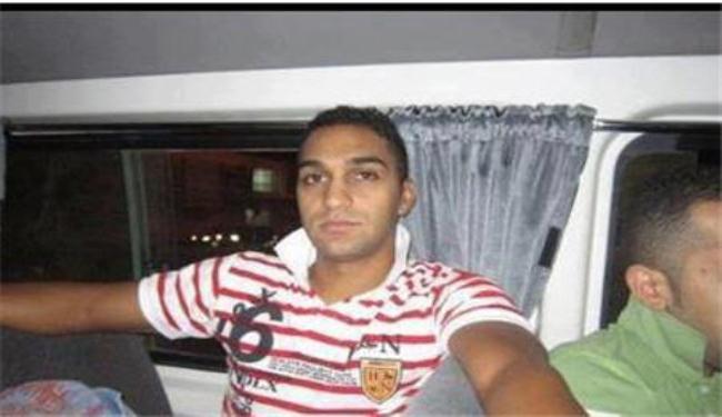 الأمن السعودي يعتقل شابا يحمل صورة الشيخ النمر