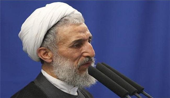 امام جمعة طهران يعتبر الحظر فرصة للازدهار