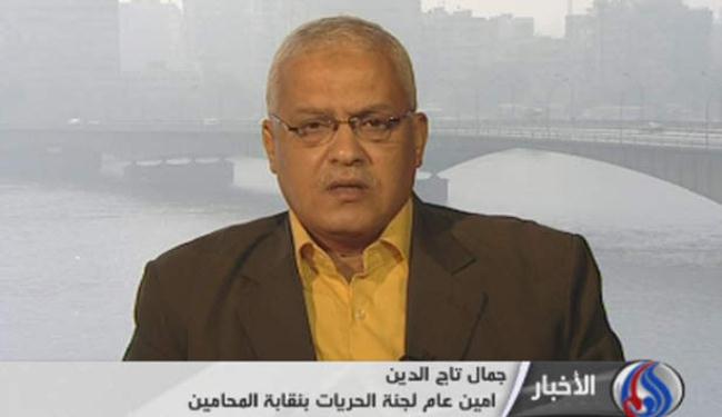 قانوني مصري: مرسي قد يلجأ للشعب لمواجهة المؤامرة