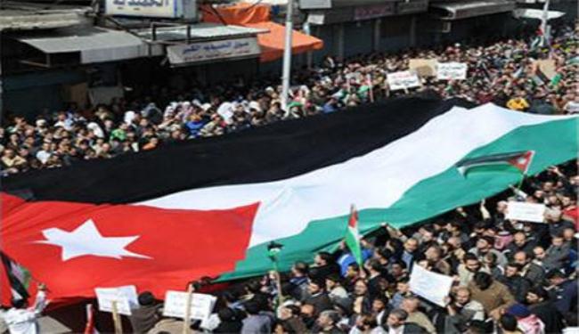 الاردنيون يتظاهرون ضد قانون الانتخابات