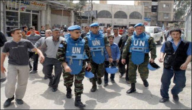 نصف المراقبين الدوليين يغادرون سوريا