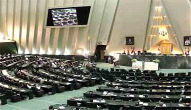 245 نائبا ايرانيا يعلنون دعمهم لسوريا