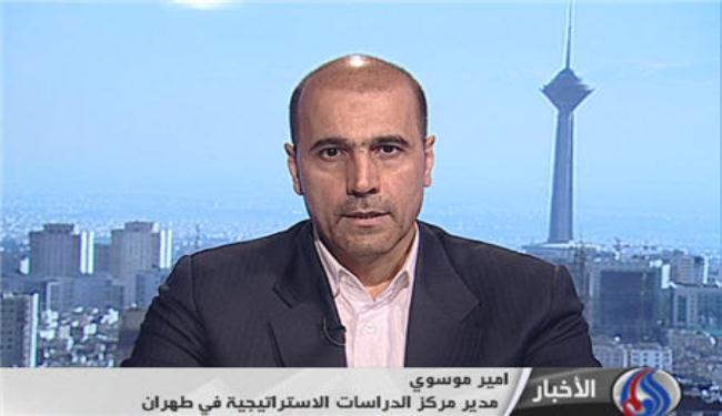 باحث استراتيجي: المعلم في طهران للتنسيق لما بعد الازمة السورية