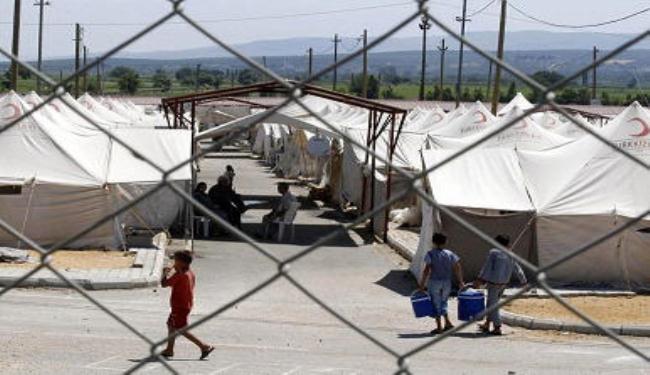 تركيا توقف استقبال النازحين السوريين لأراضيها