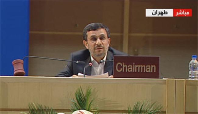 احمدي نجاد:قمة طهران اكدت على حل النزاعات الدولية بالحوار