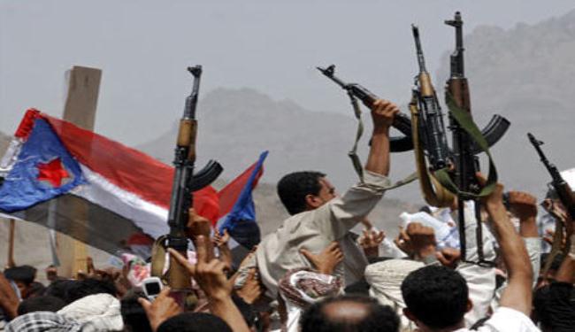 المئات من انصار الحراك الجنوبي يتظاهرون في عدن
