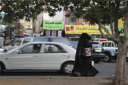 اعتراض درعربستان به شناسنامه‌دار شدن بانوان