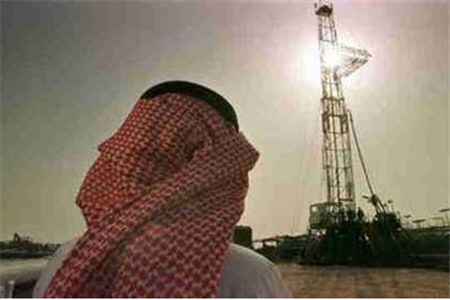 عربستان سال 2030 وارد کننده نفت می‌شود
