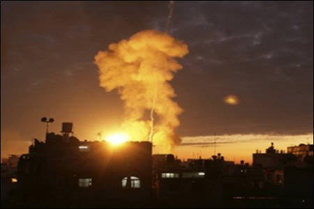 حمله هوایی رژیم صهیونیستی به غزه 