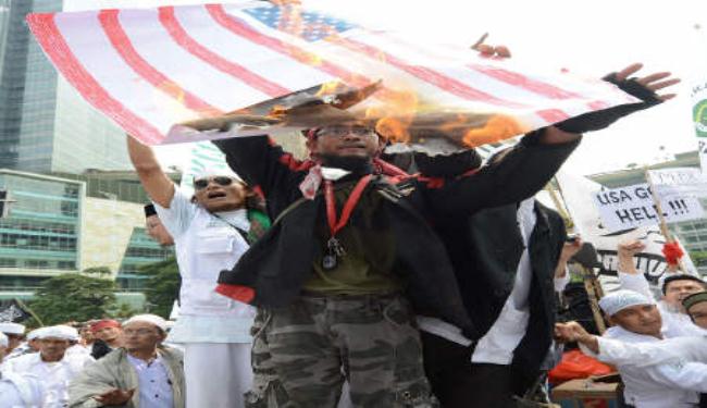 واشنطن تغلق عددا من بعثاتها الدبلوماسية تحسبا لتظاهرات غاضبة