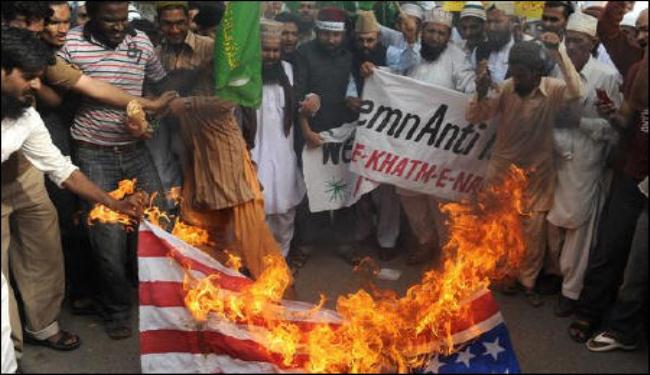 ضحايا باحتجاجات على الفيلم المسيء بباکستان