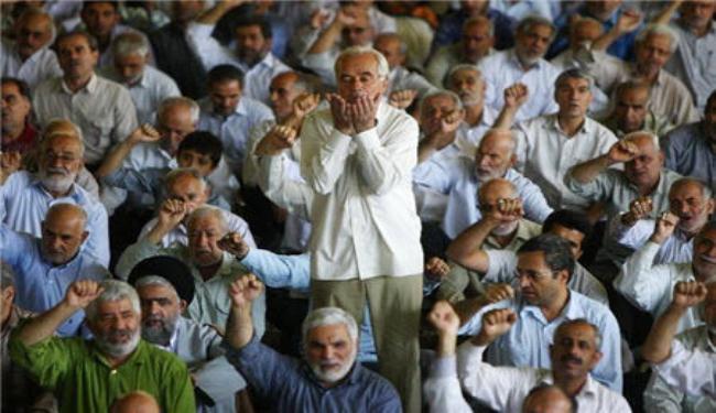 الايرانيون يدينون بشدة الرسوم المسيئة للرسول (ص)