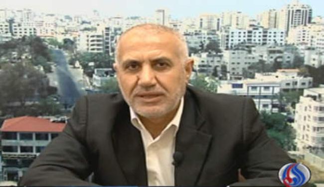 محلل فلسطيني يدعو للتعبير الصحيح عن رفض الاساءة للإسلام