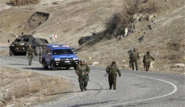 القوات التركية تقتل 12 مسلحا كرديا