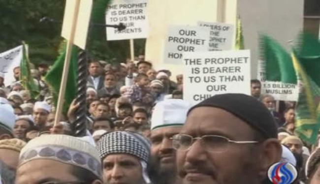 تظاهرات في لندن تطالب بحظر الاساءة للمقدسات الاسلامية