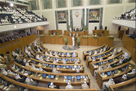انحلال پارلمان کویت تلاش امیر آن در برابر تندروها