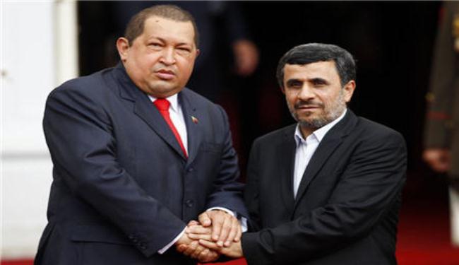 احمدي نجاد يهنئ تشافيز لاعادة انتخابه رئيسا لفنزويلا