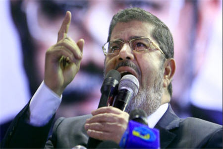 نارضایتی مصری‌ها از عملی نشدن وعده‌های مرسی