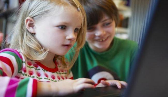 40%من الأطفال السويديين بعمر السنتين يستخدمون الإنترنت