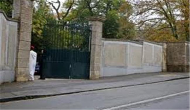 منع تظاهرة امام قصر الملك المغربي في فرنسا