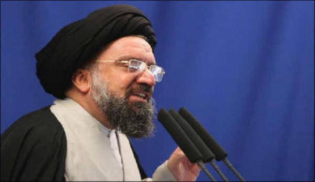 خطيب جمعة طهران يحمل واشنطن مسؤولية العدوان الإسرائيلي