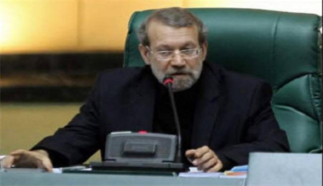 لاريجاني: على دول المنطقة توجيه قوتها لغزة بدلا من سوريا 