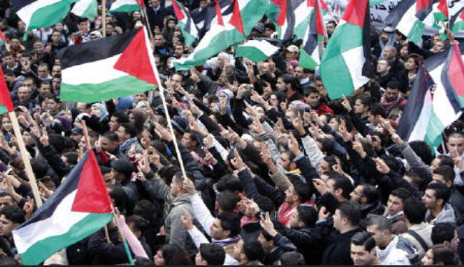 الفصائل الفلسطينية تنهي الانقسام بالضفة تضامنا مع غزة