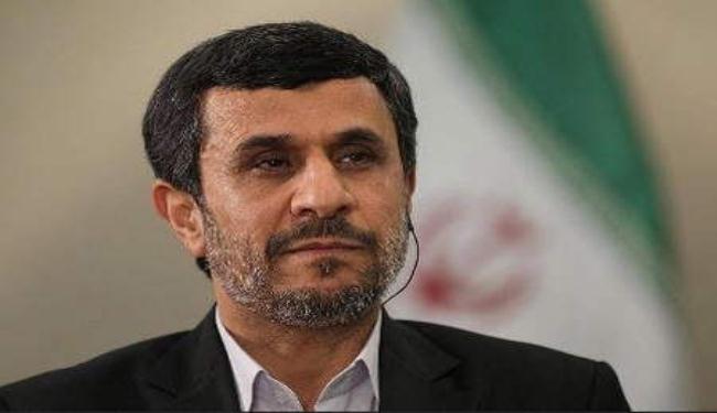 احمدي نجاد يؤكد اهمية اجتماع 